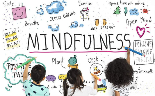 Mini Mindfulness for Kids – Quiet Activities to Help Them Relax